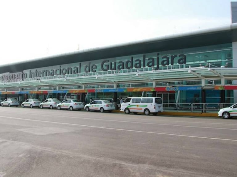 Tlajomulco apuesta por la segunda pista del aeropuerto