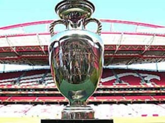 Destacan Francia e Italia como candidatos para Euro 2016