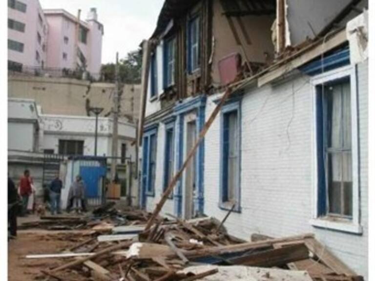 Incomunicados, no desaparecidos, estudiantes de México en Chile