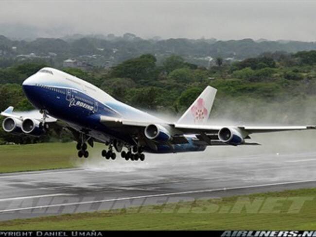 Firman Panamá y EUA acuerdo de seguridad aeroportuaria