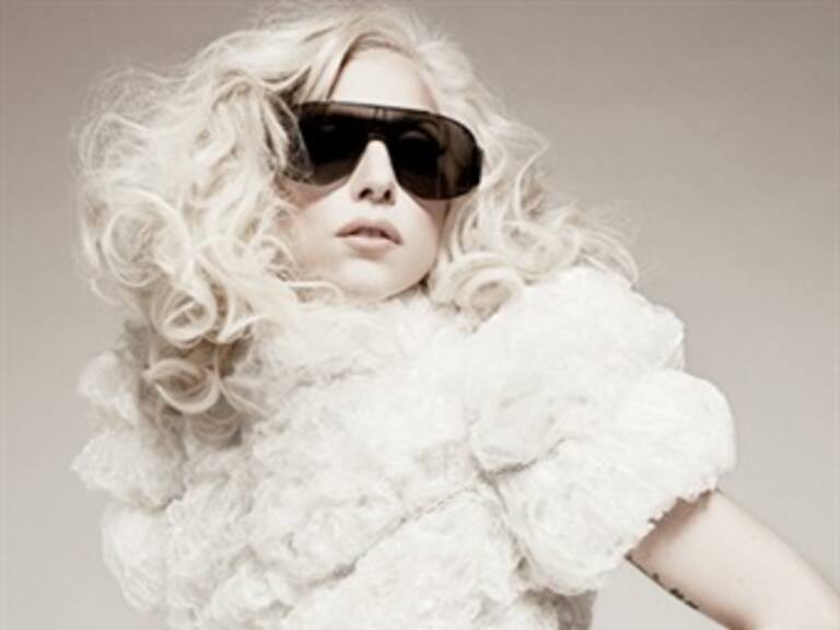 Lady Gaga es la primera en alcanzar 10 millones de seguidores en Twitter