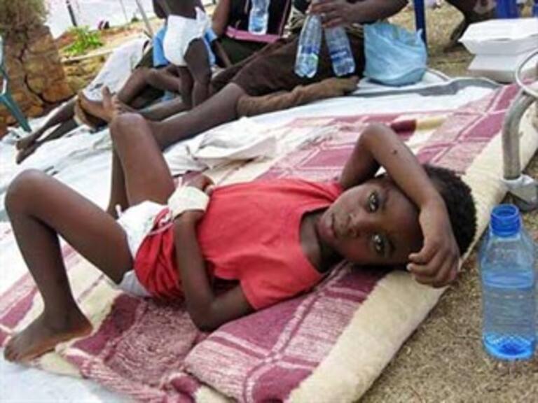 Presta la Marina atención médica a 908 pacientes graves en Haití