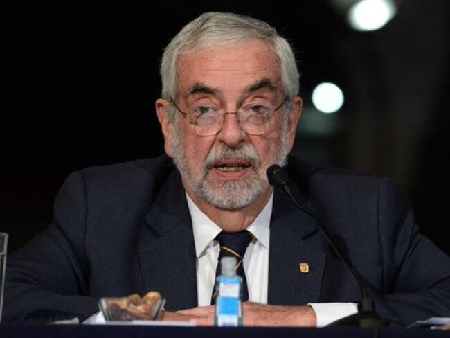 Universitarios exigen a Enrique Graue, combate a la violencia de género