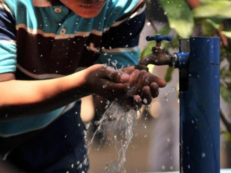 “Decretos de agua son concesión no privatización”: Investigador de la UAM