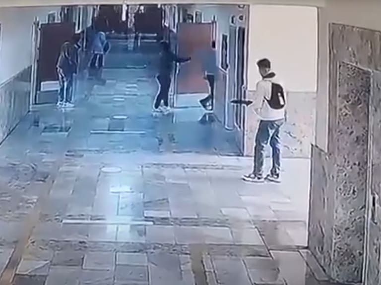 Mx - Tiroteo en escuela de Turquía deja 9 muertos: alumno de 14 años abre fuego en aulas