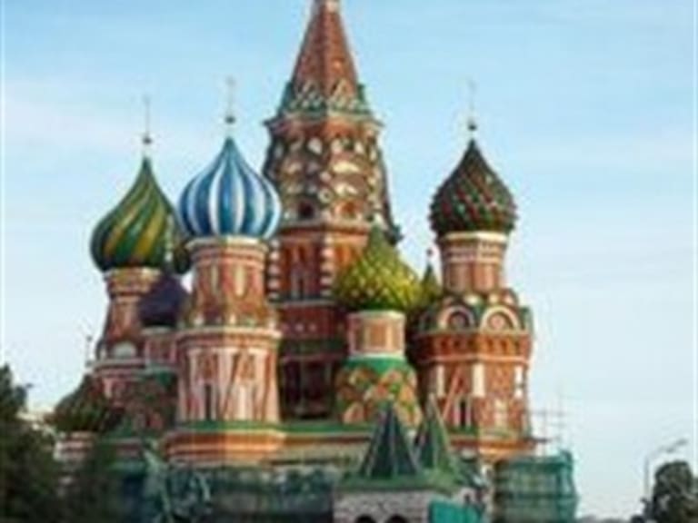 Recomienda Moscú no viajar al continente americano