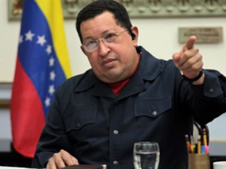 Permanecerá Chávez en Cuba y asumirá ante Tribunal Supremo