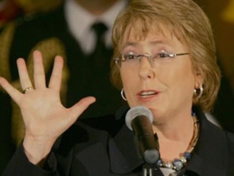 Enfatiza Bachelet respeto a tratado limítrofe vigente con Bolivia
