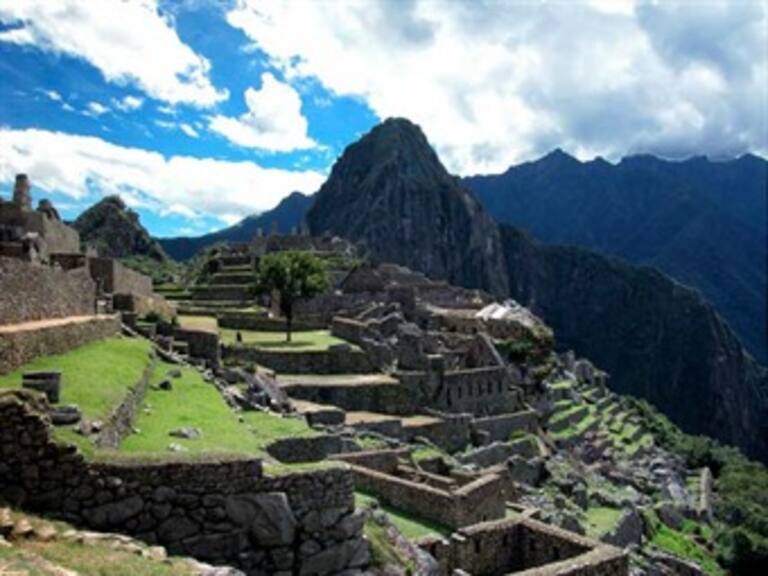 Evacuados todos los turistas de Machu Picchu: Perú