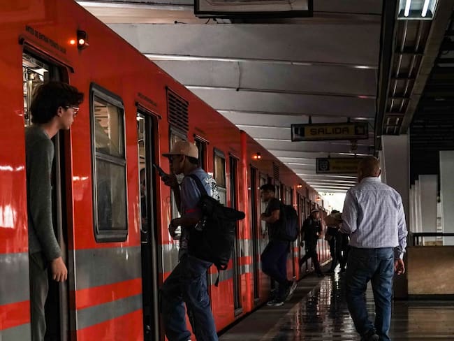 Preocupante ola de agresiones en el Metro de la CDMX: reportera recibe ‘pinchazo’ durante cobertura