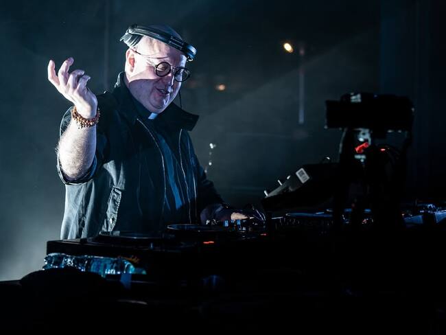 El Cura DJ en México: El Fenómeno del Padre Guilherme llega a CDMX