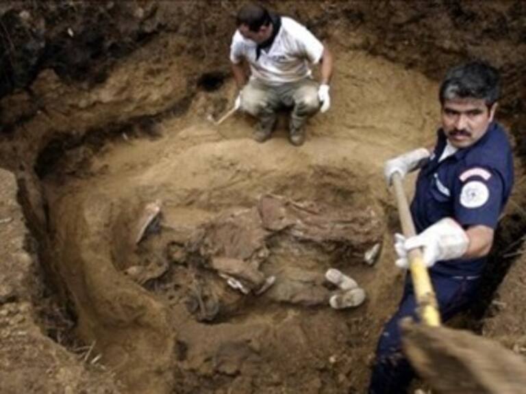 Rescatan antropólogos 34 víctimas de la Guerra Civil en Guatemala