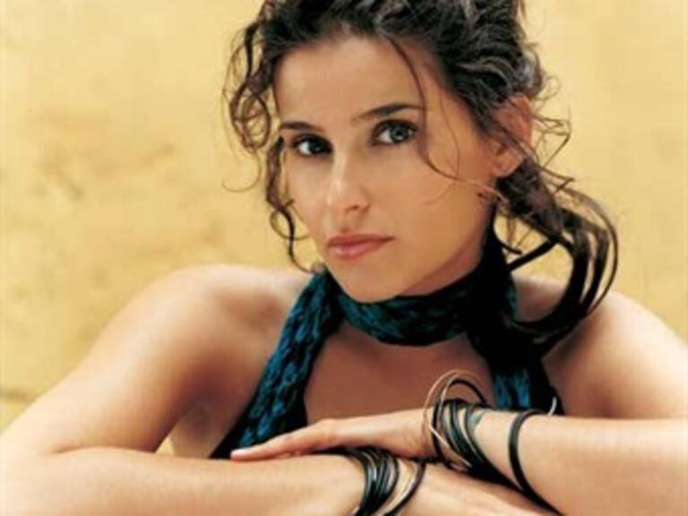 Interesada Nelly Furtado por garbar con Marc Anthony y Alejandro Sanz