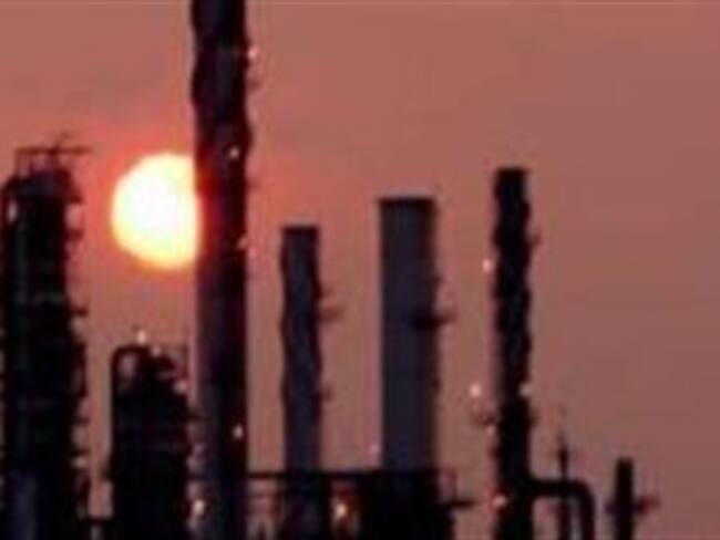 Aumenta Pemex participación accionaria en Repsol