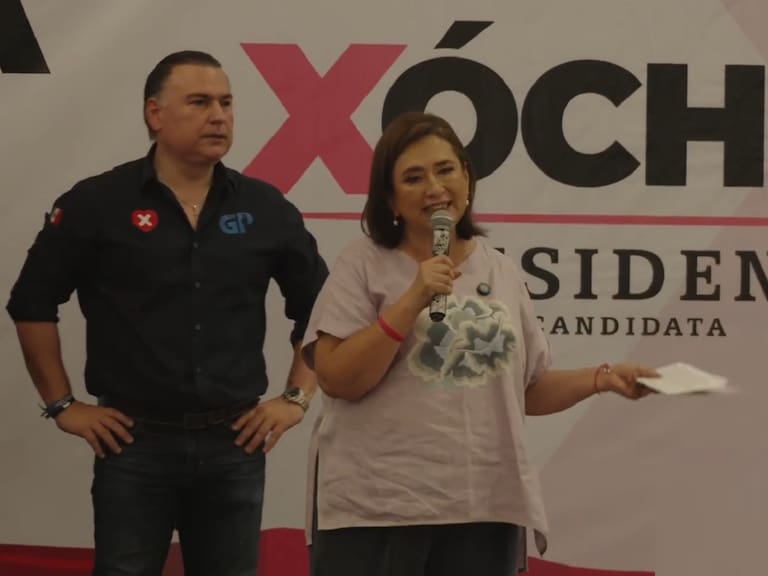 La candidata presidencial de &quot;Fuerza y Corazón por México&quot;, Xóchitl Gálvez pide fiscalización de la &quot;marea rosa&quot;, pero que también aplique para Sheinbaum