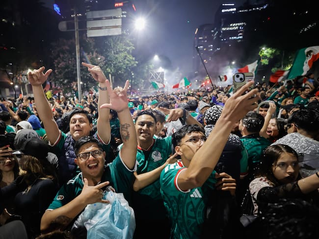 Reportan saldo blanco en CDMX tras eliminación de México del Mundial; Paseo de la Reforma se queda vacía