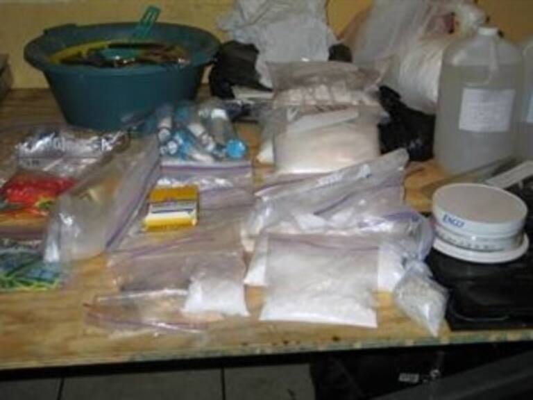 Aseguran narcolaboratorio en Sinaloa