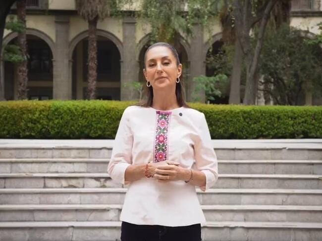 Felicita Sheinbaum a las madres en su día