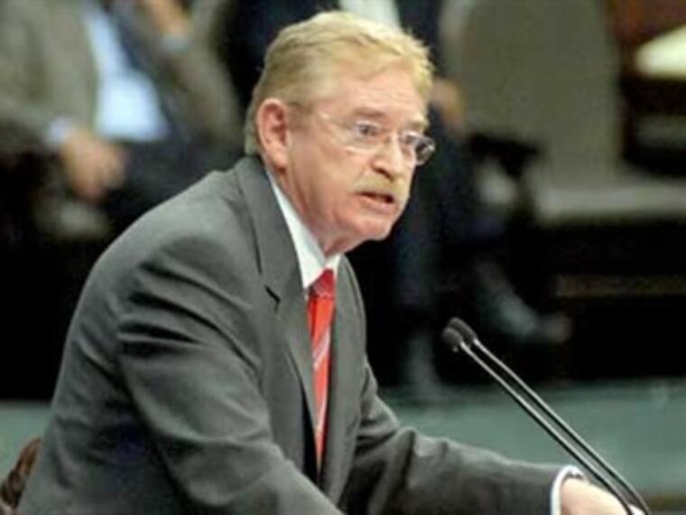 Es falso que bancada del PRD destine dinero a AMLO: González Garza