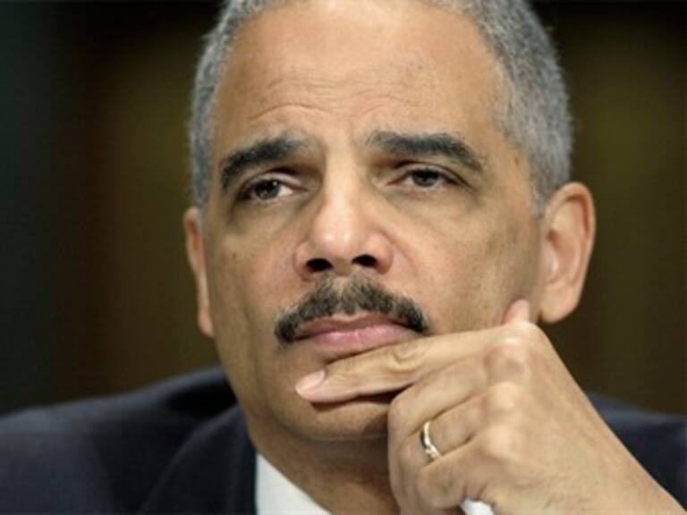 EU, preocupado por garantizar privacidad de europeos: Holder