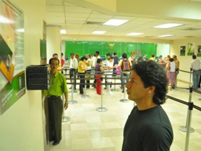 Amplían bancos horario de atención a nivel nacional