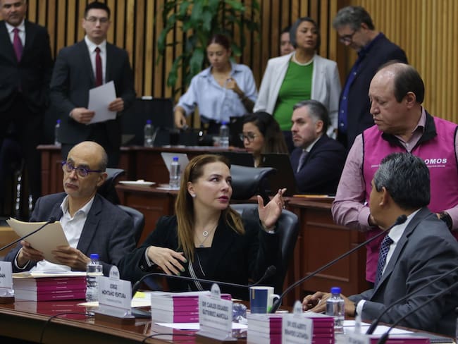 Elecciones 2027: INE obliga a partidos políticos a postular a nueve candidatas para 17 gubernaturas