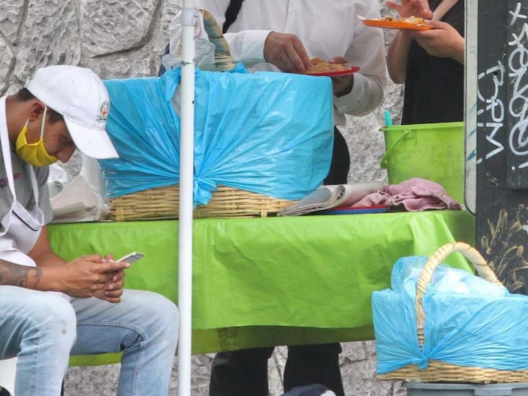 Vendedores ambulantes piden apoyos económicos por contingencia