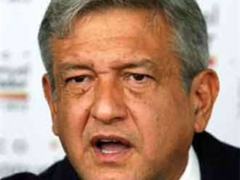 Niega AMLO presión a perredistas