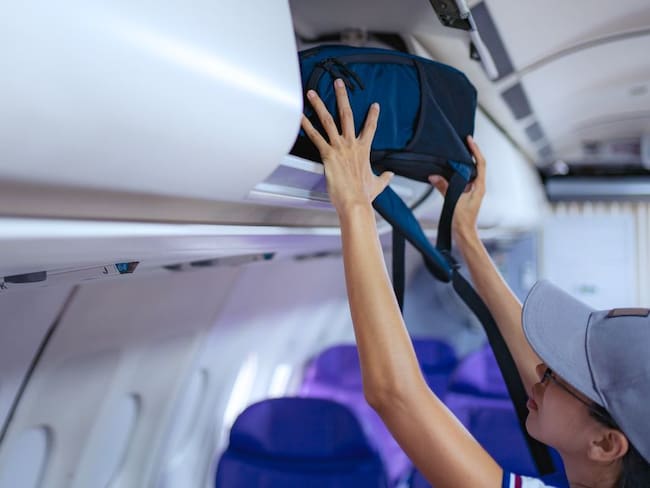 ¿Te cobran equipaje de mano en la aerolínea? Así puedes hacer una denuncia