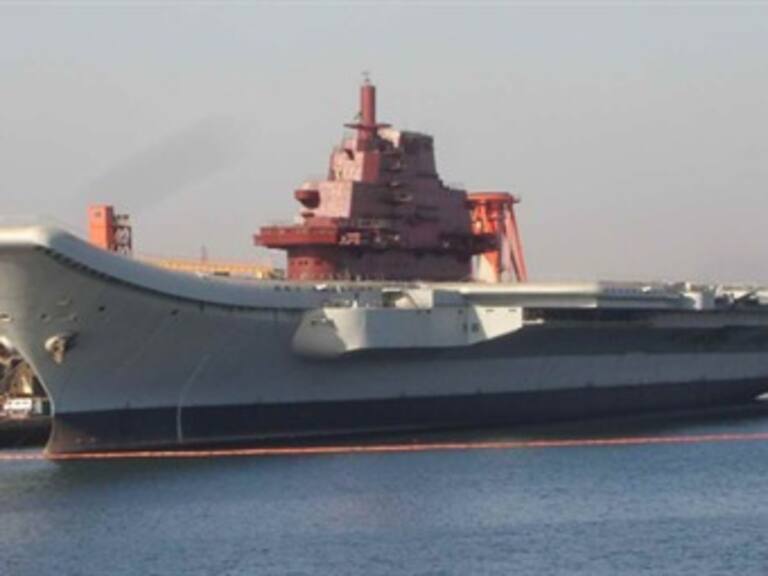 Niega China que primer portaaviones suponga amenaza militar