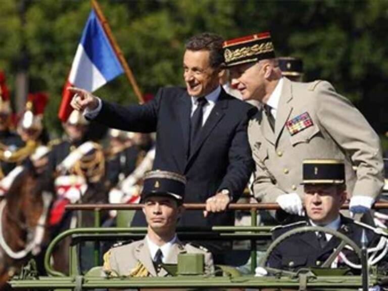 Participan tropas extranjeras en desfile de la Bastilla