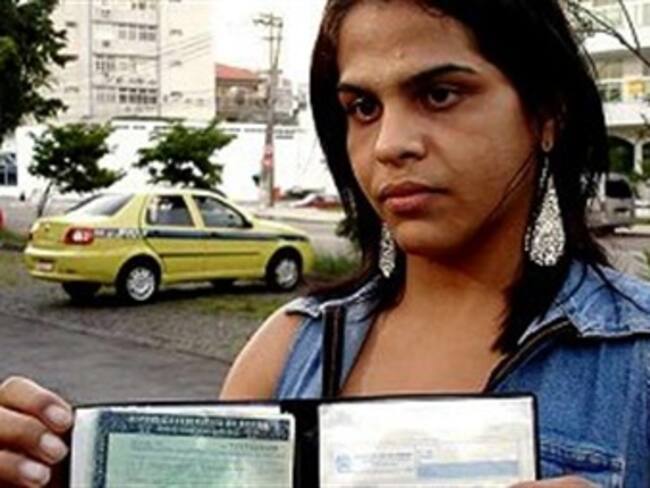 Muere travesti que provocó escándalo con Ronaldo