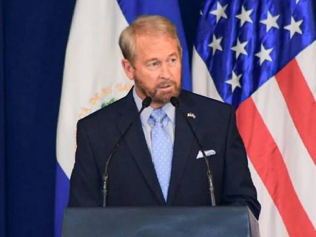 Ronald Johnson, el único embajador salido del Ejército de Estados Unidos: Armando Guzmán