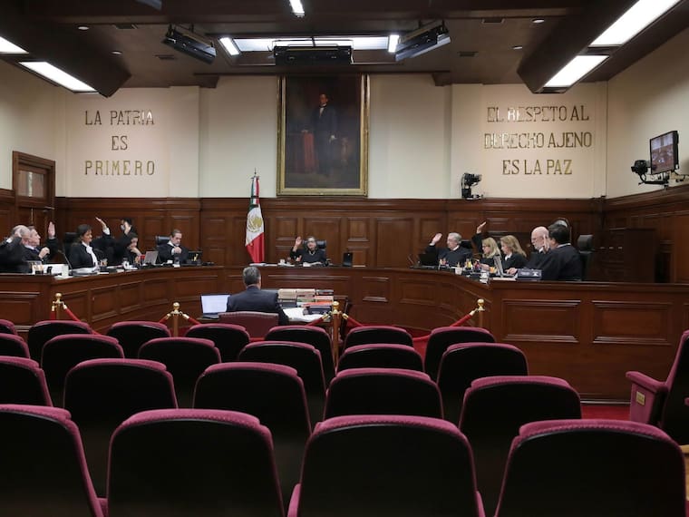 Revelan proyecto de ministro que pretende quitar elecciones de jueces y magistradas pero mantener la de ministros.