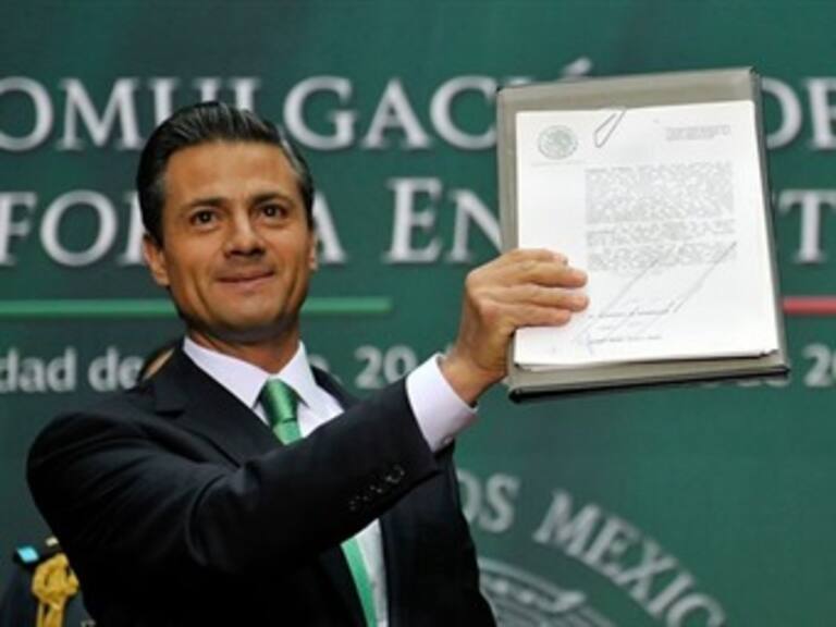 Promulga EPN Reforma Energética