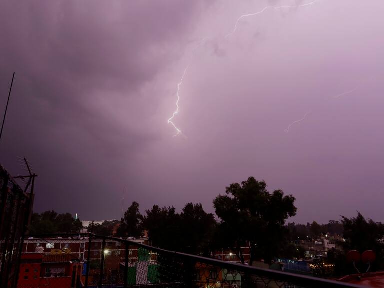 Thunderstorm Reported In Mexico City