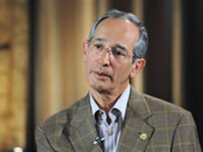Se pronuncia Colom contra violencia electoral en Guatemala