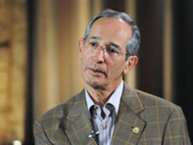 Se pronuncia Colom contra violencia electoral en Guatemala