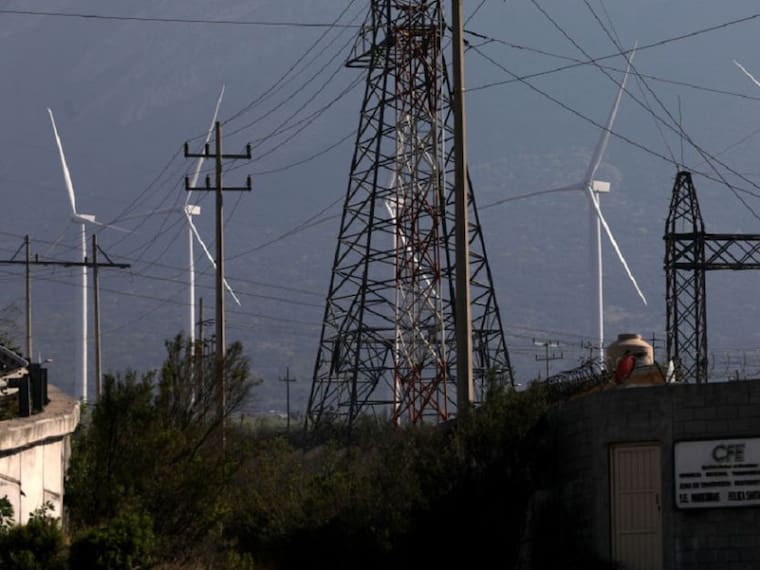 Reforma eléctrica, riesgo de afectación a consumidores y empresas: Cofece