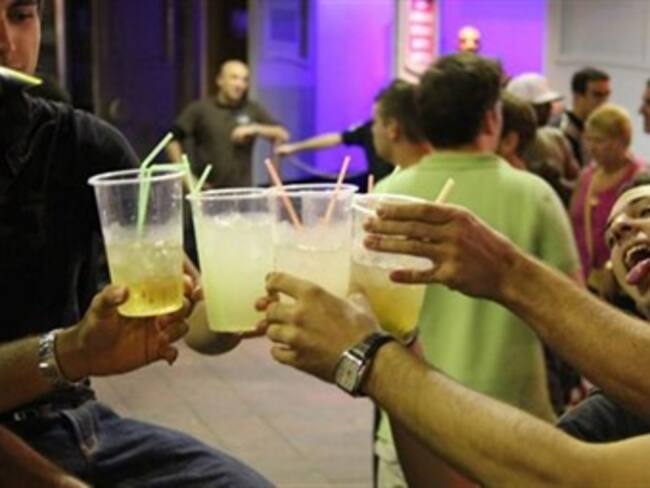 Alcohol en las nuevas generaciones ¿Enfermedad o estilo de vida?