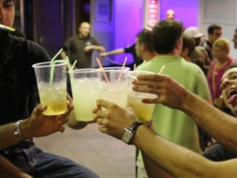 Alcohol en las nuevas generaciones ¿Enfermedad o estilo de vida?