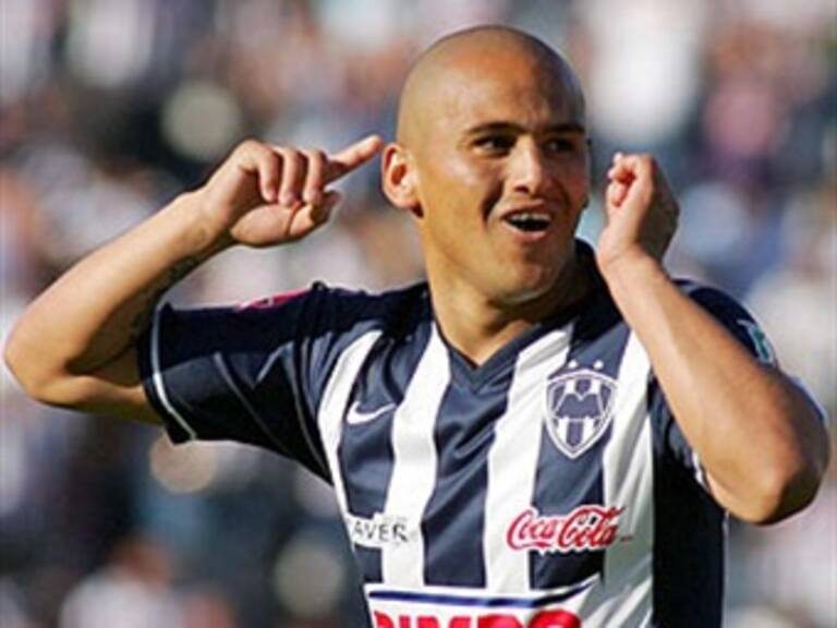 Suazo disputa la corona como mejor jugador de América