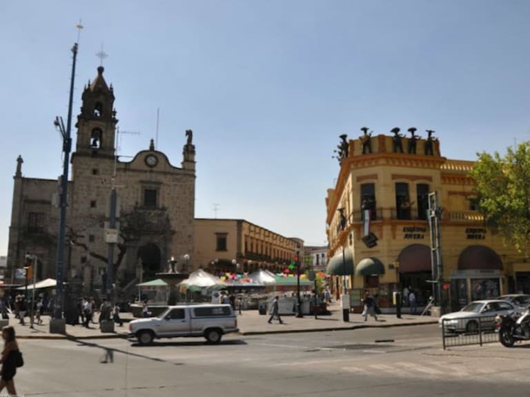 Paga Guadalajara más de 13mpd para recuperar la Plaza de los Mariachis