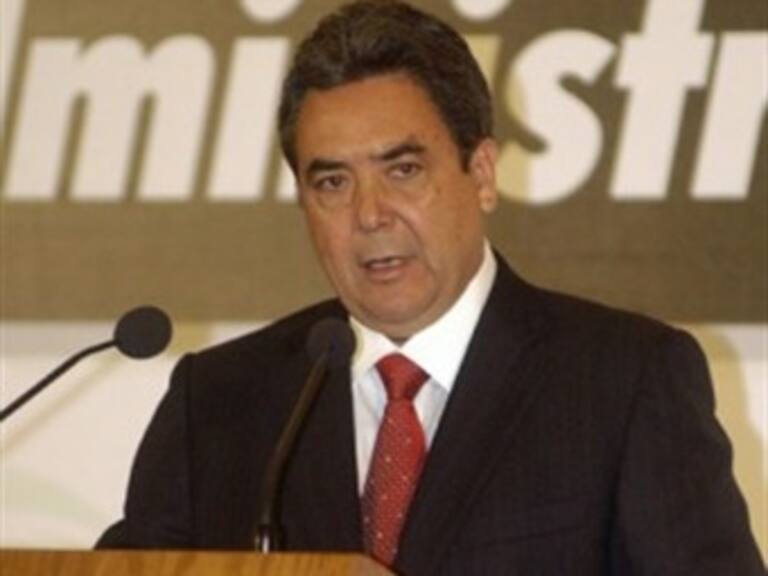 Acusa EU a ex gobernador interino de Coahuila por lavado de dinero