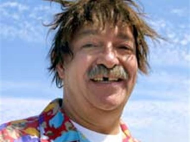 Declina Bustamante trabajar en mundial por lealtad