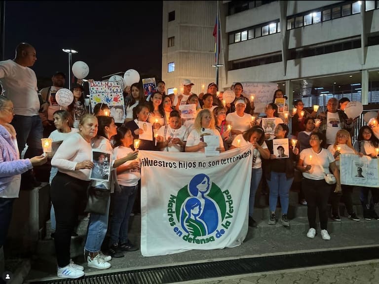 El gobierno de Venezuela libera a 71 presos políticos detenidos en las protestas por las elecciones presidenciales de 2024.