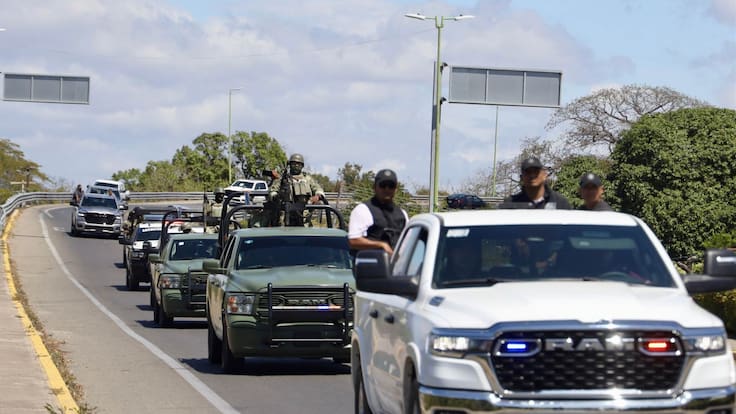 Gobierno de Hidalgo niega presencia del CJNG tras quema de vehículos; culpan a grupos del Edomex