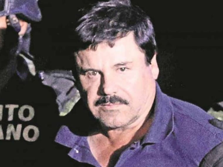 El Chapo Guzmán es condenado a cadena perpetua por 8 de los 10 cargos que se le imputaban.