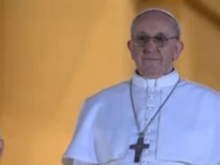 Habemus Papam. Valentina Alazraki, corresponsal. Joaquín López Dóriga, enviado. Bernardo Estrada, sacerdote. 13/03/13