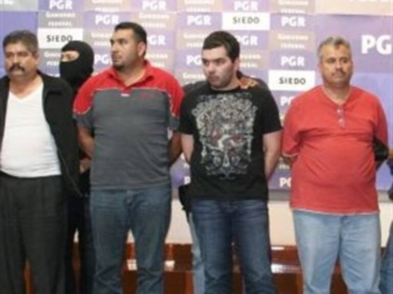 Detienen a cuatro personas por robo de combustible a Pemex
